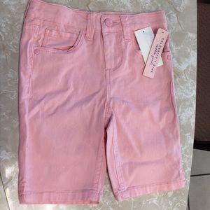 Celebrity pink jean short